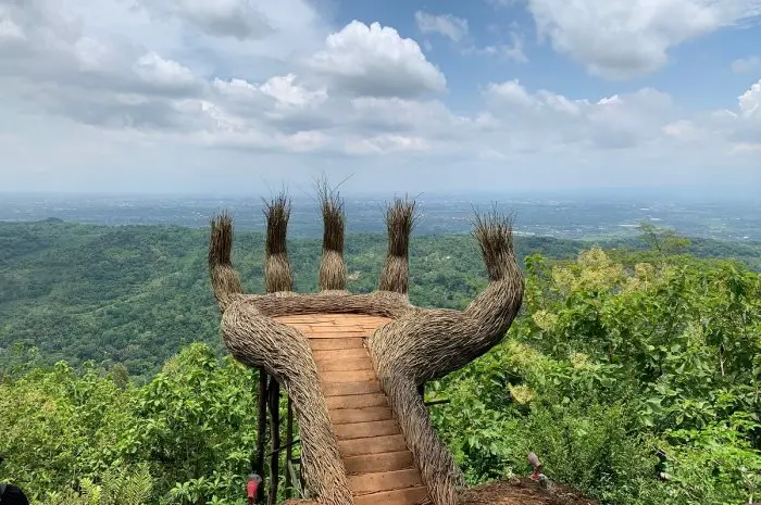 10 Tempat Wisata di Jogja yang Lagi Hits