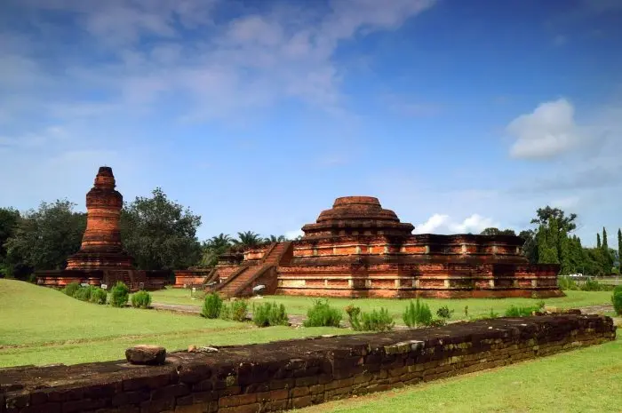 Muara Takus, Candi Bersejarah & Menarik Dikunjungi di Kampar
